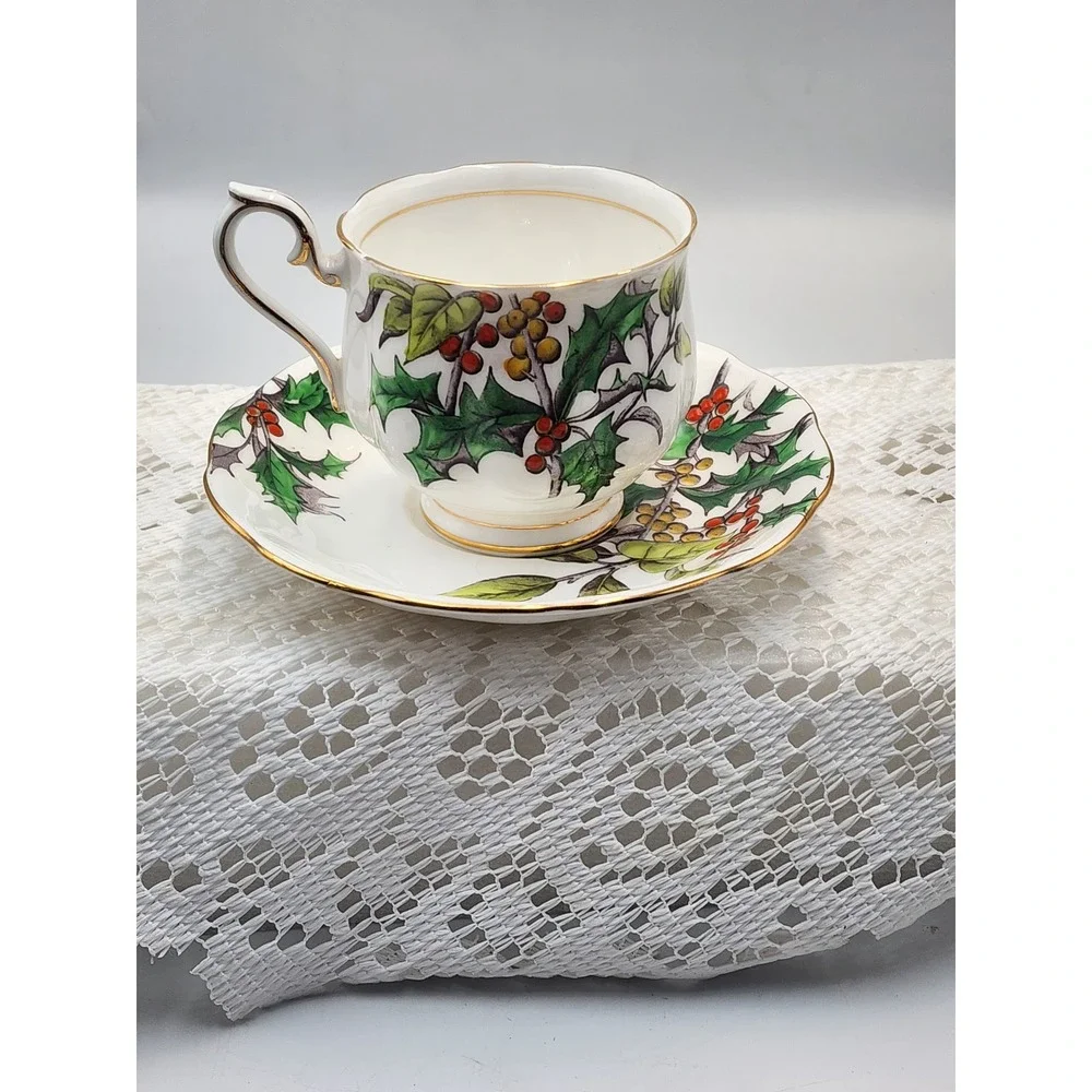 Royal Albert Flower of the‎ Month Dec Holly No 12 Bone China Tea Cup Saucer Set